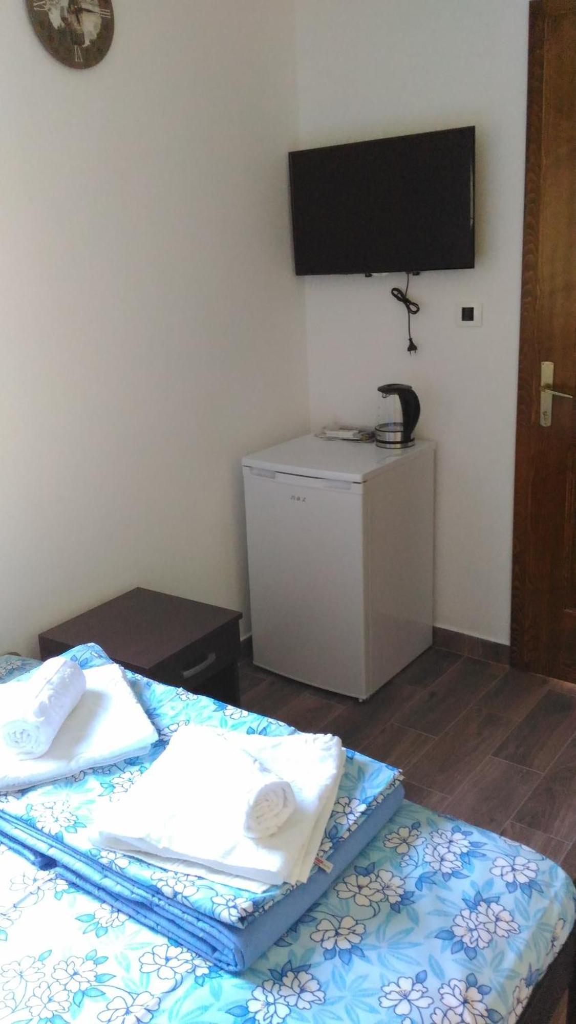 Apartment Mond Virpazar Exteriör bild